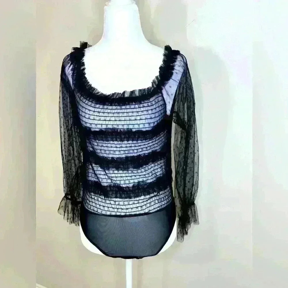 Off the shoulder lace bodysuit - Picture 2 of 2